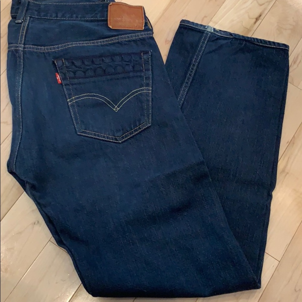 Kaws x Levi’s Jeans size W34 x 33 Original Fake